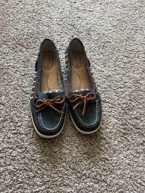 Sperry Navy and Brown Leather Moccasin Boat Shoes